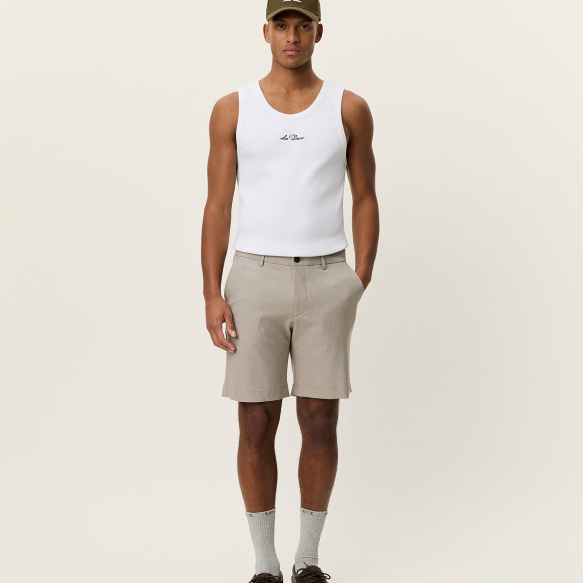 Les Deux Como Reg Solid Shorts